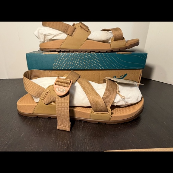Sandals_&_Flip_Flops